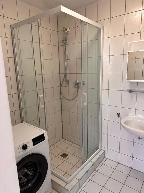 2 Zimmer Appartment mit Parkplatz und Grill für 3 Personen 4