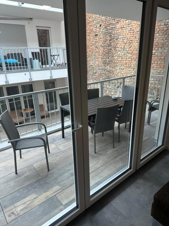 Alzey 7 Personen 3 Schlafzimmer Balkon zentrale Lage 2