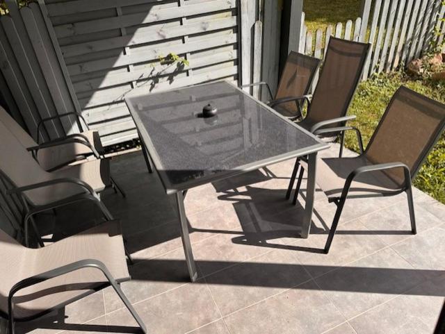 3 Schlafzimmer Wohnung für 6 Personen in Wörrstadt inkl Terrasse & Garten 3