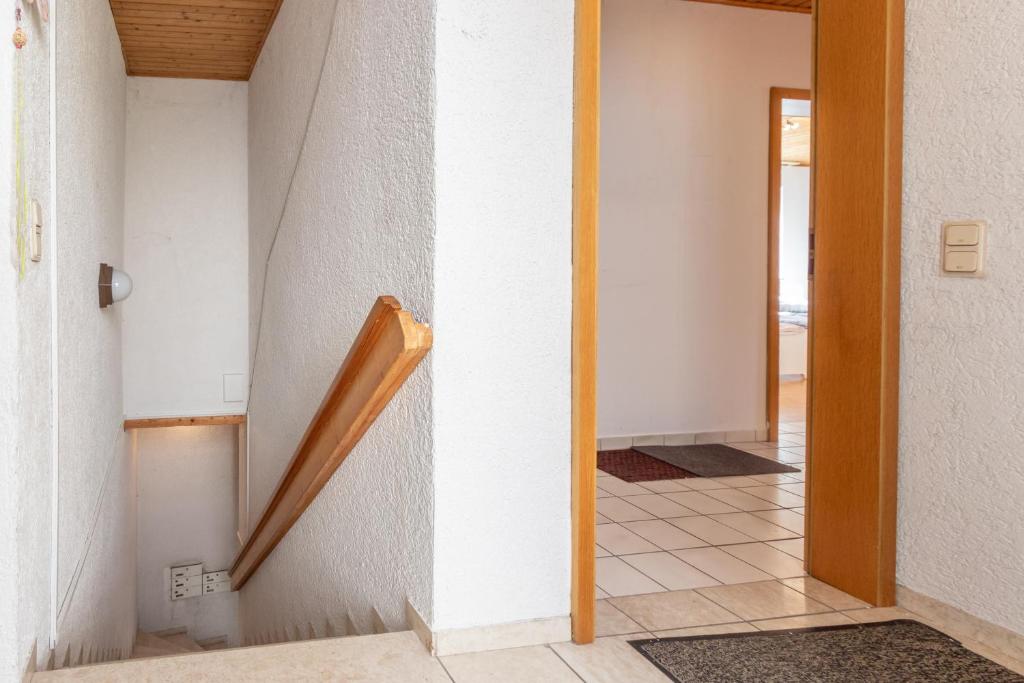 VD3 Monteur-Wohnung mit 2 Schlafzimmer in Alzey für 4 Personen 2