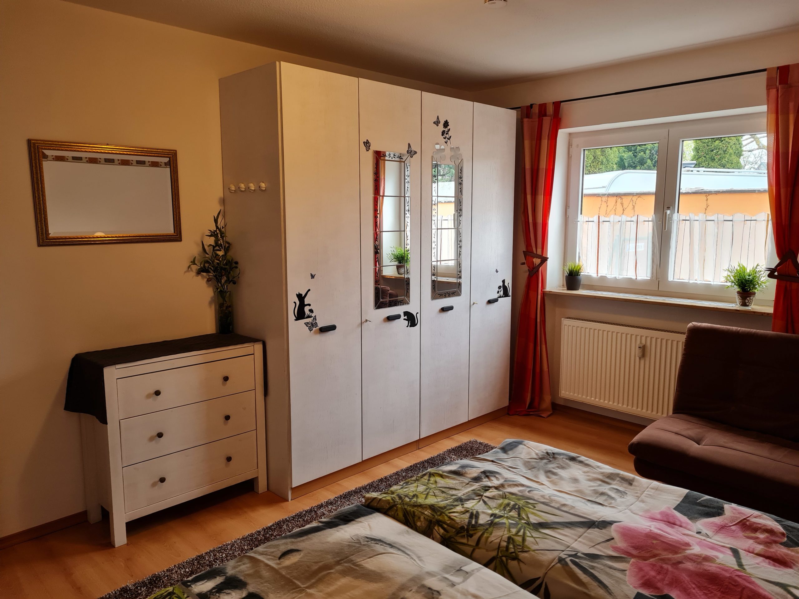 Schlafzimmer 2 - 1