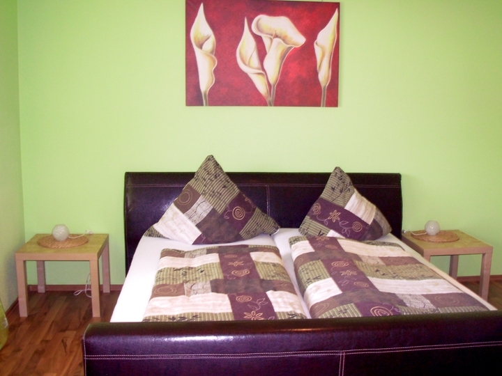 Schlafzimmer 1 - 1