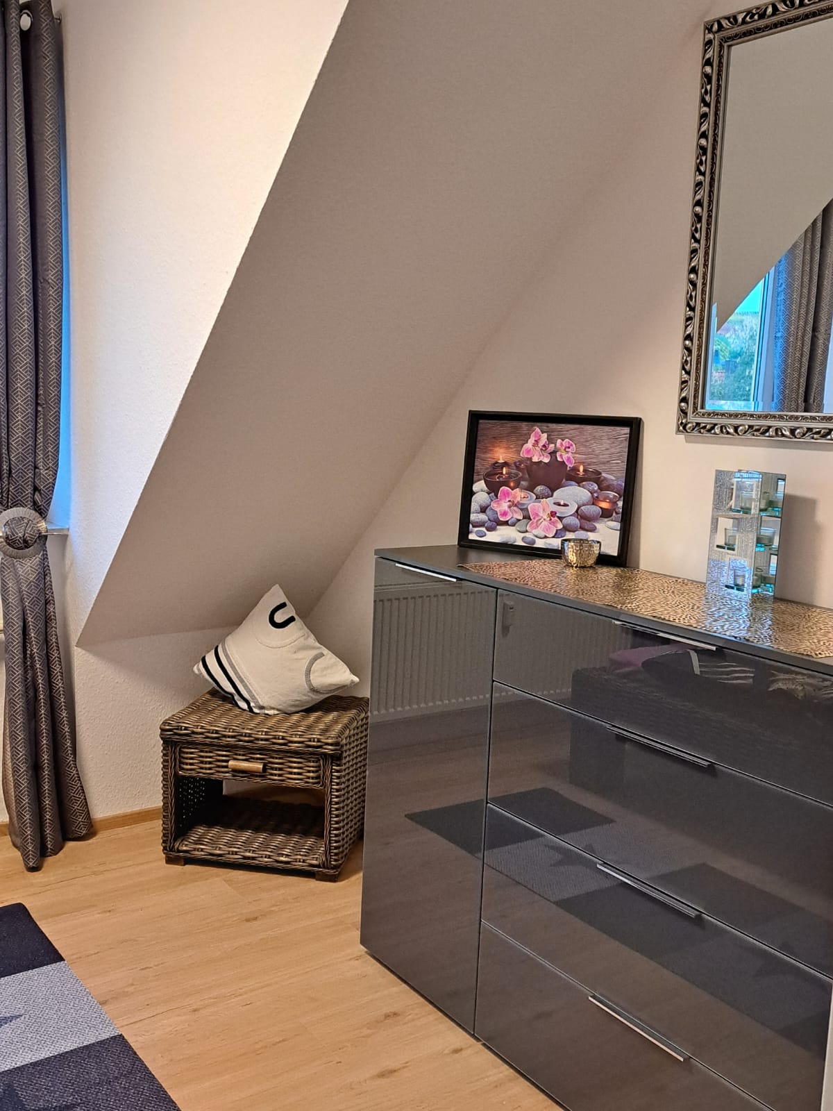 Schlafzimmer - 1