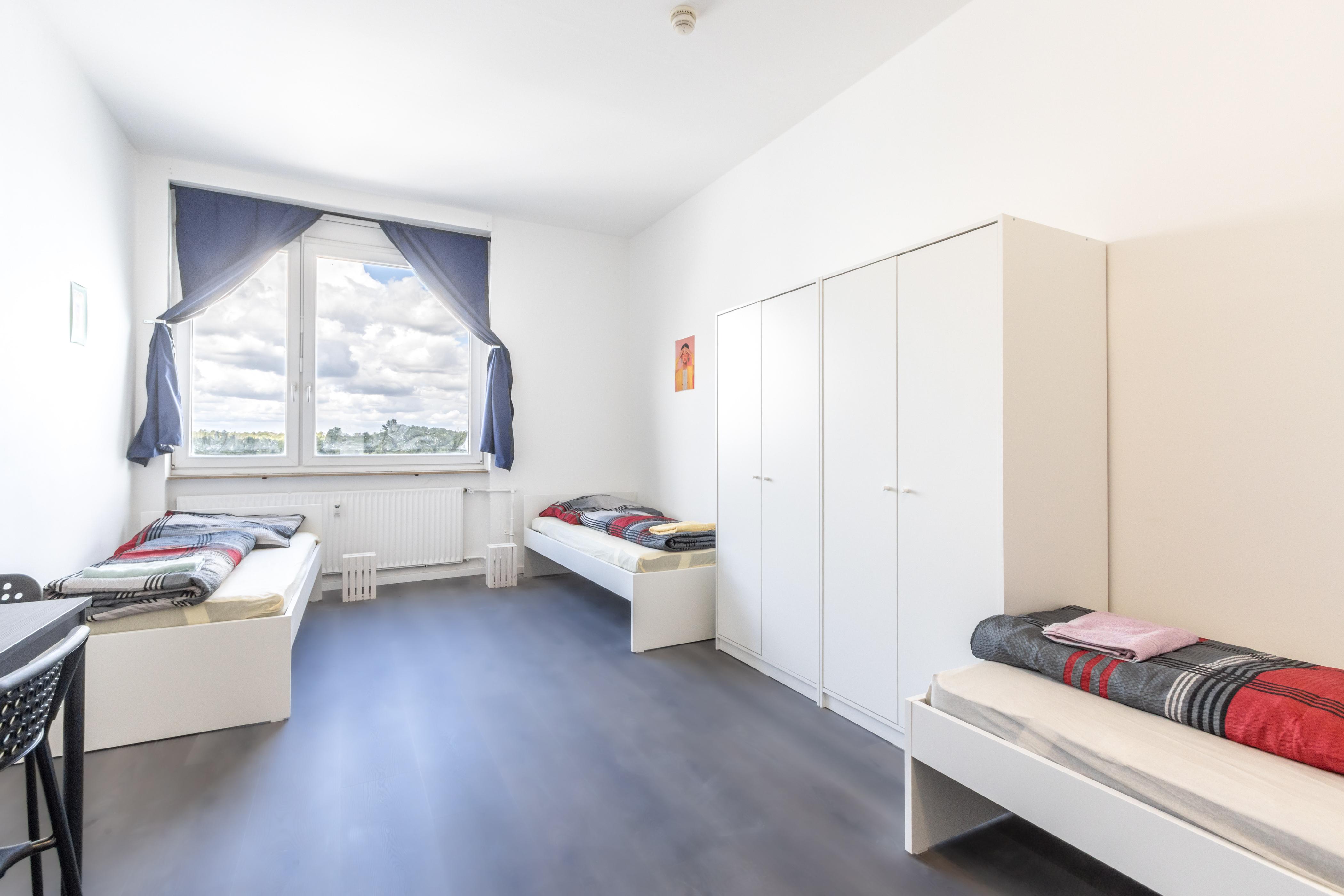 Schlafzimmer 8 - 1