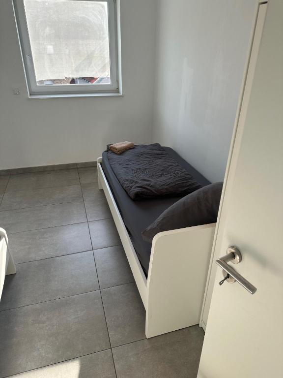Schlafzimmer 3 - 1