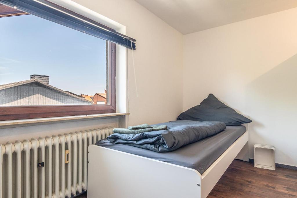 Schlafzimmer 2 - 1