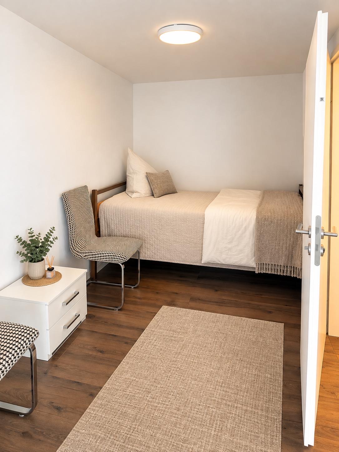 Gemütliche Ferien- & Monteurwohnung mit Balkon für bis zu 4 Gäste 3