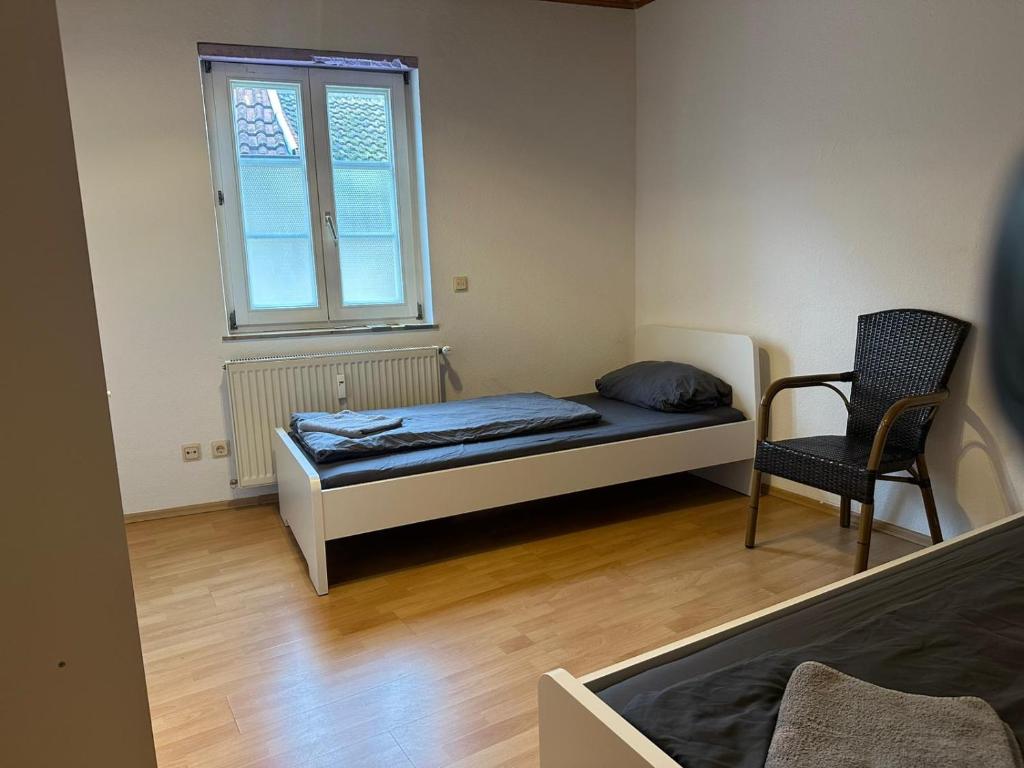 Schlafzimmer 2 - 1