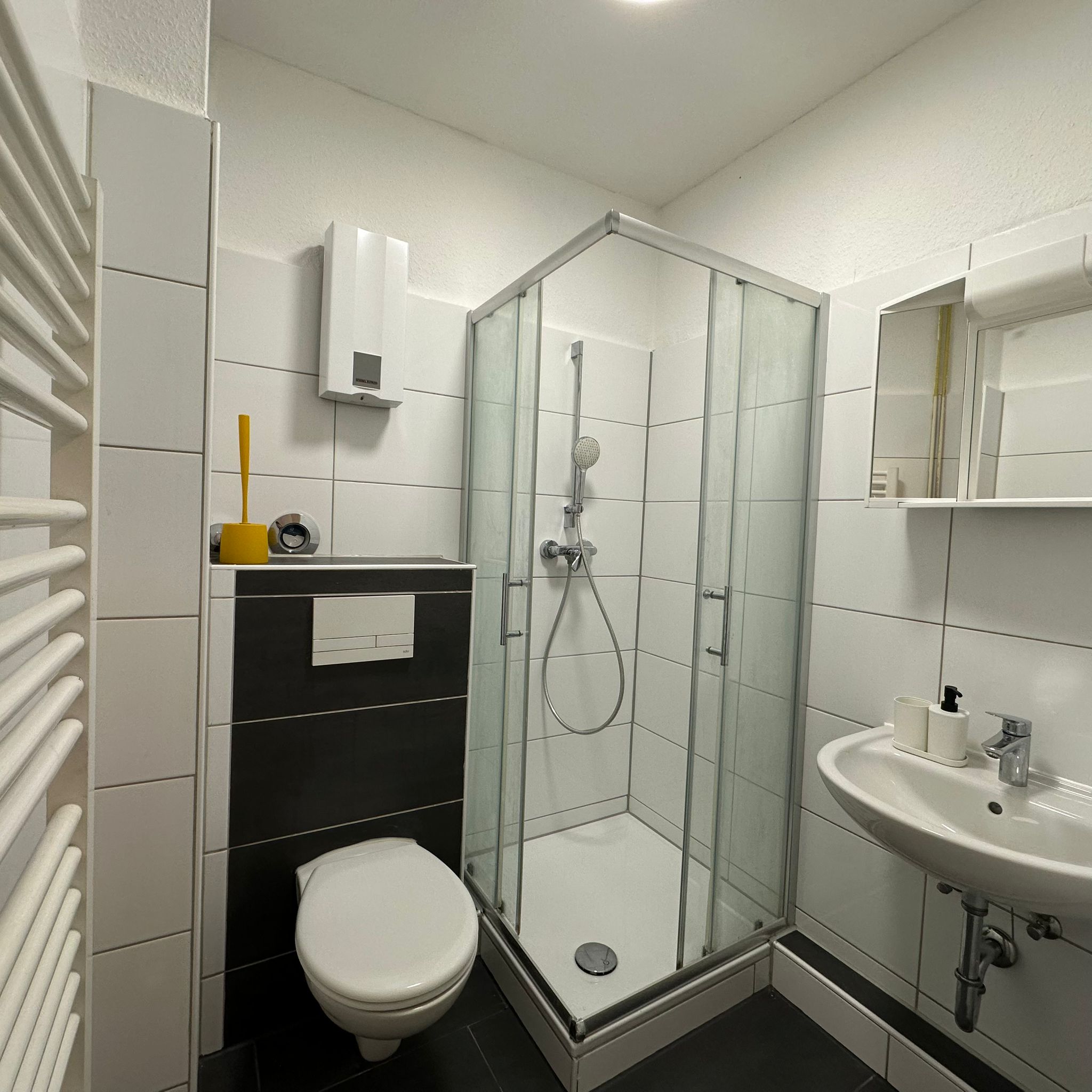 Monteurunterkunft / Monteurwohnung / möbilierte Wohnung