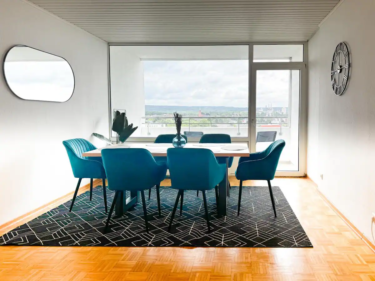 Greenlight Apartment