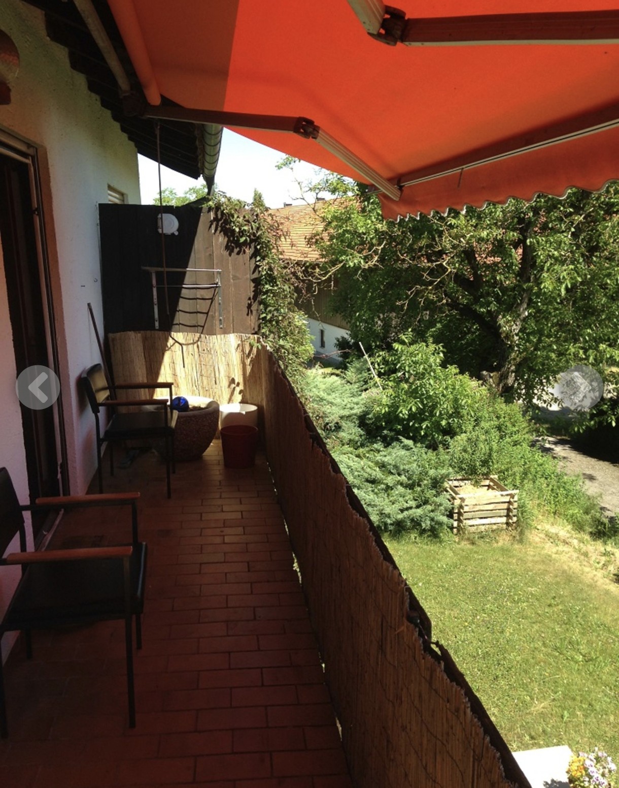 Ruhige Wohnung in Hanglage mit Südbalkon und Terrasse im 1. Obergeschoß
