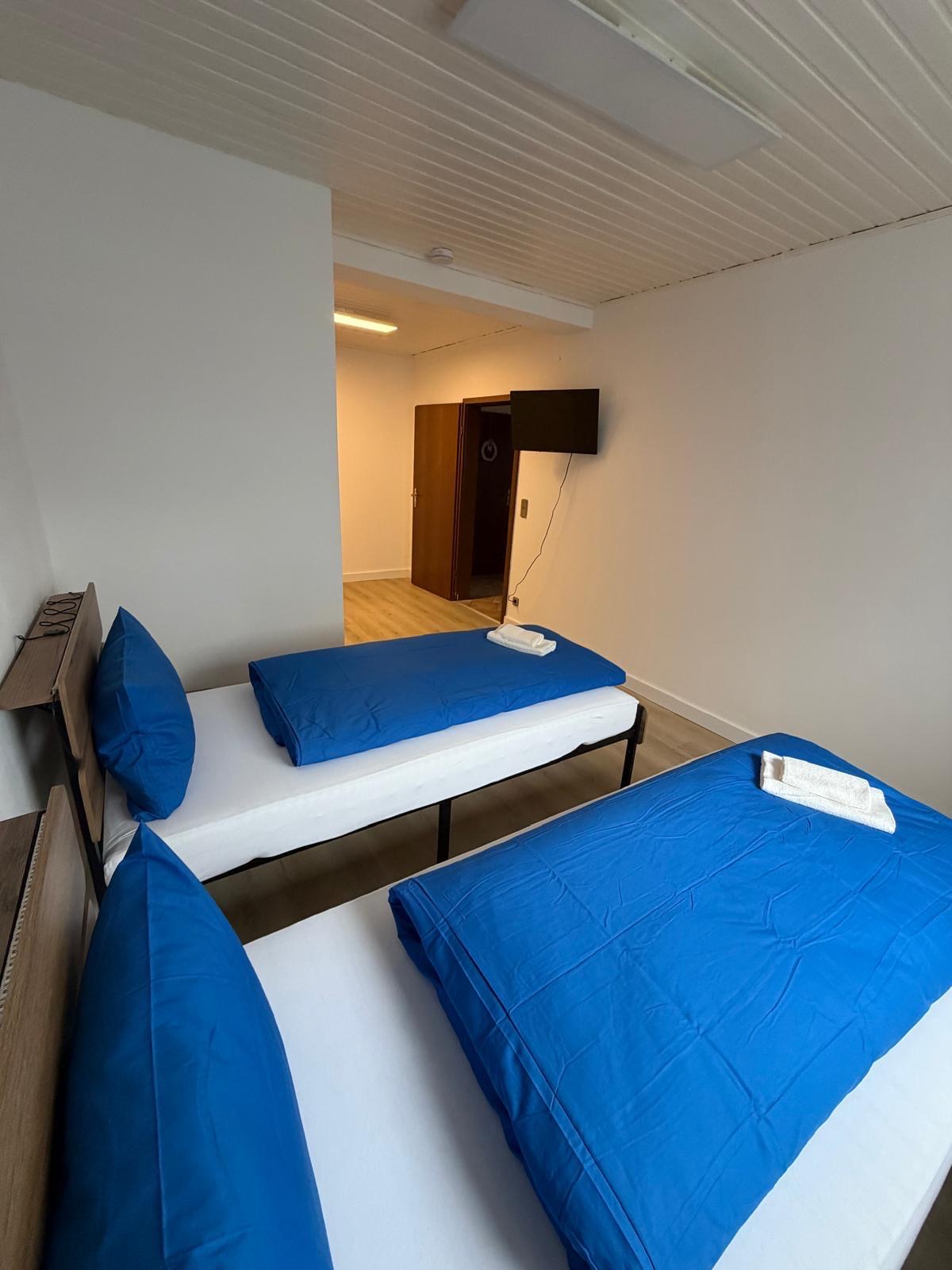 RoomHub